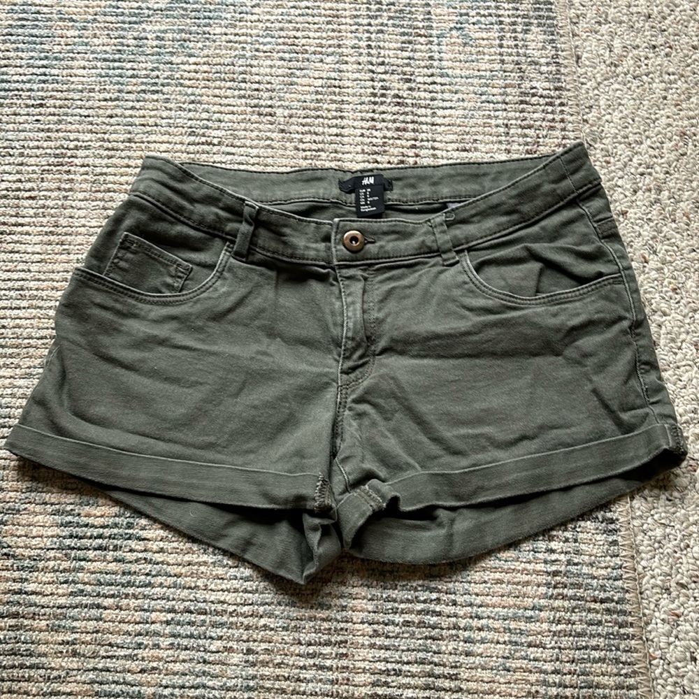 H&M shorts